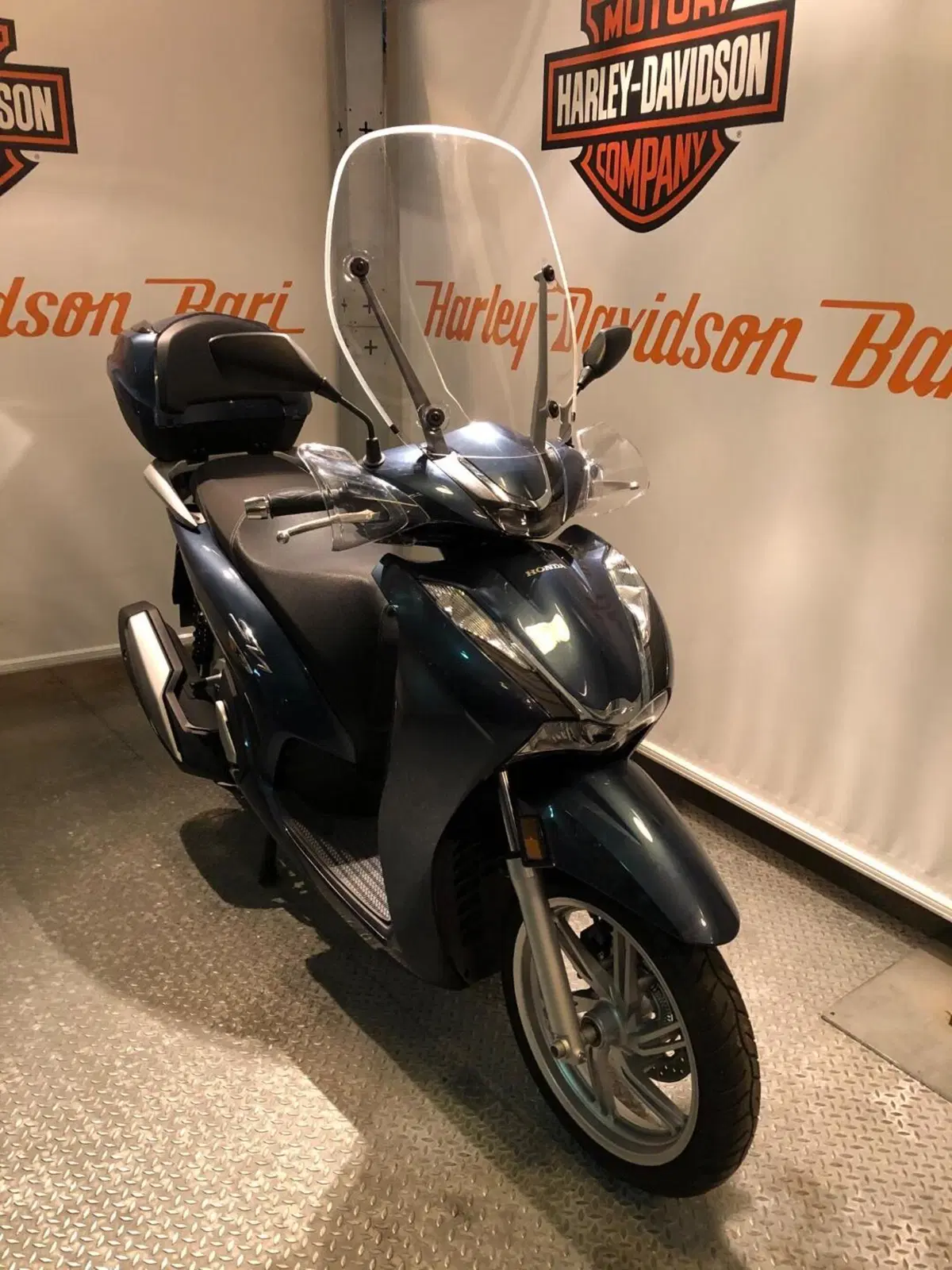 Honda SH 350 (2021 - 24) (9)