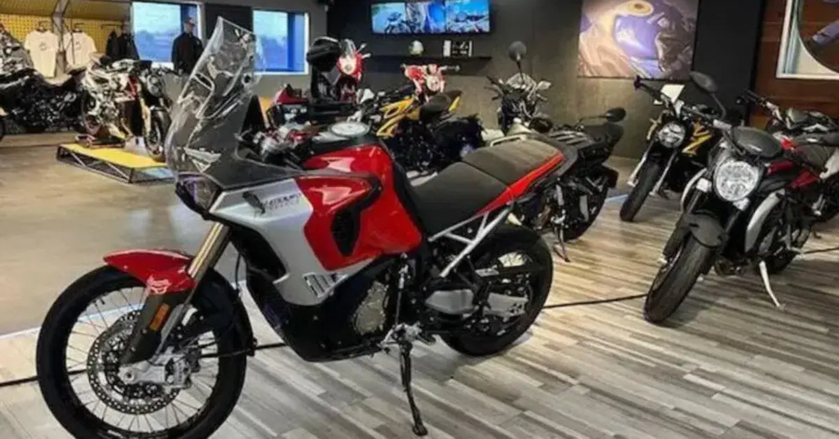 MV Agusta LPX Enduro Veloce: l'usato del giorno di Moto.it