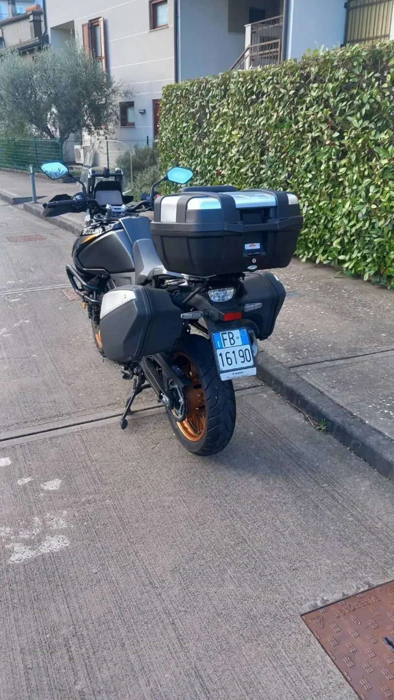 Suzuki V-Strom 1050SE (2023 - 24) (2)