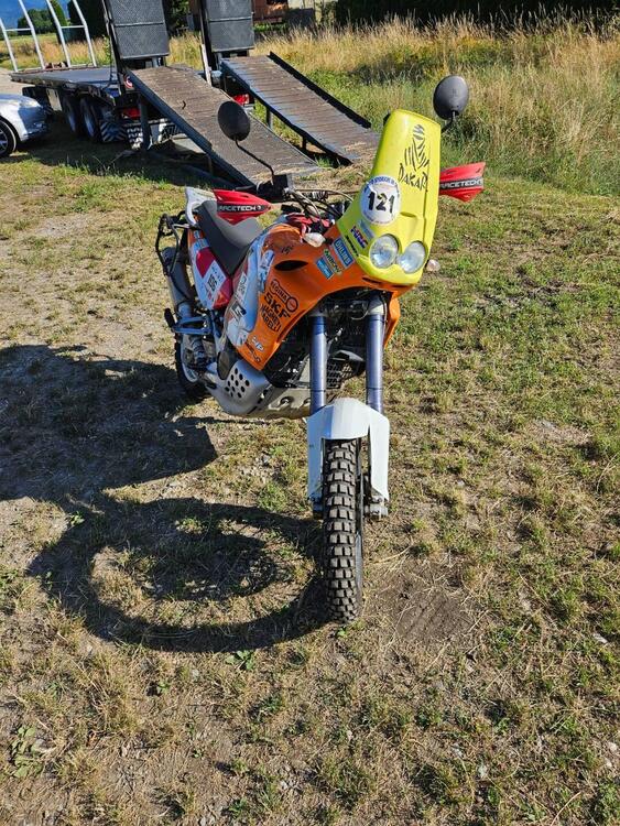 Honda Africa Twin XRV 750 (1993 - 95) (4)