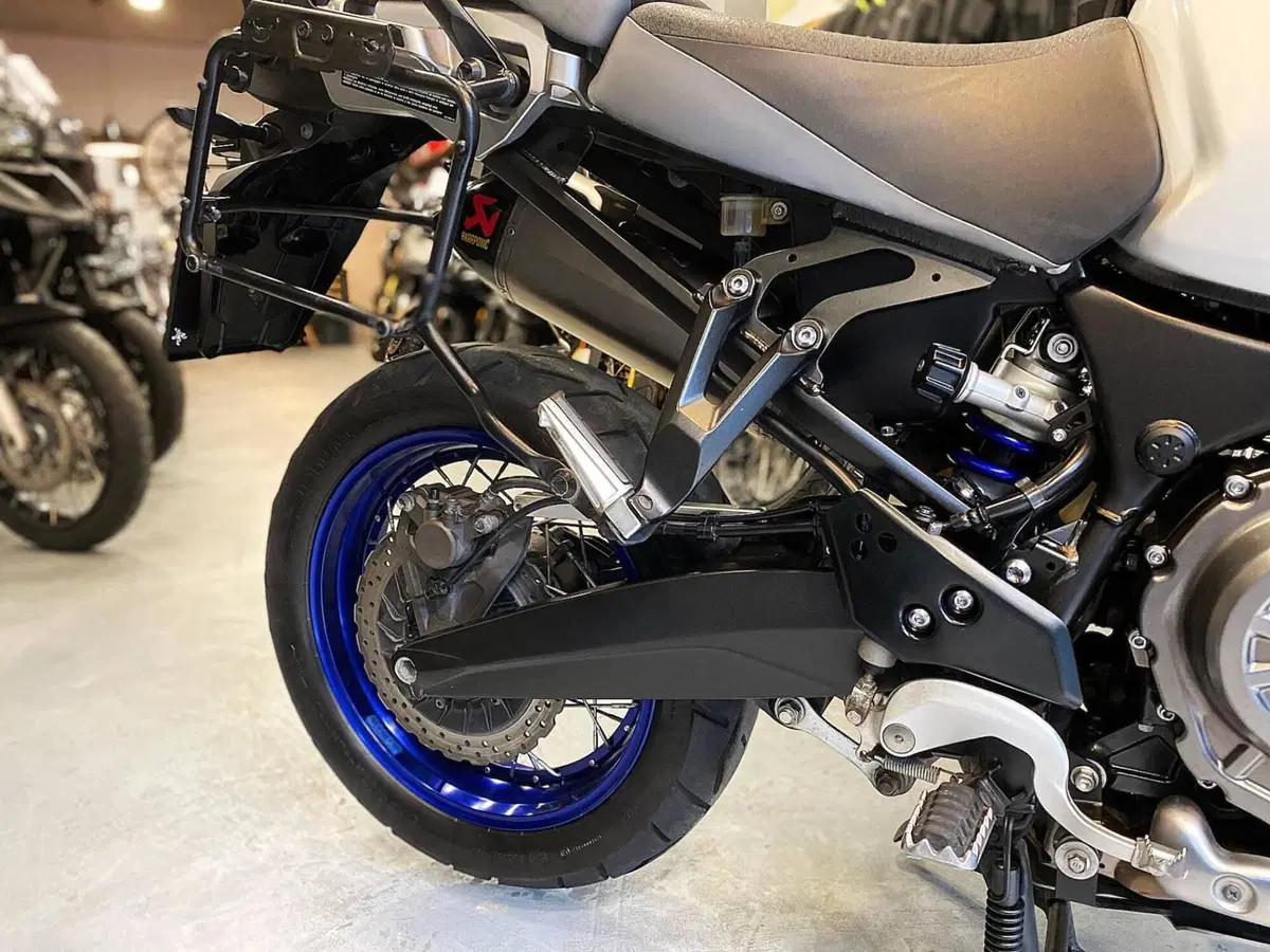 Yamaha XT1200Z Super Ténéré Worldcrosser (2015 - 16) (7)