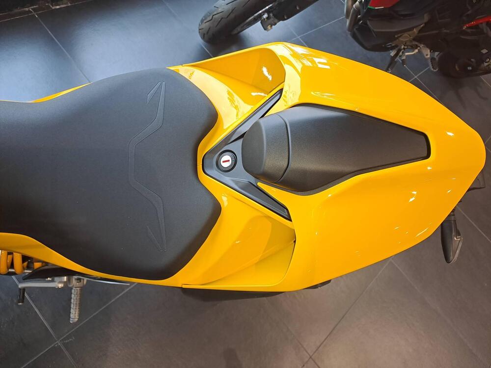 Ducati Streetfighter V2 S (2025) (5)