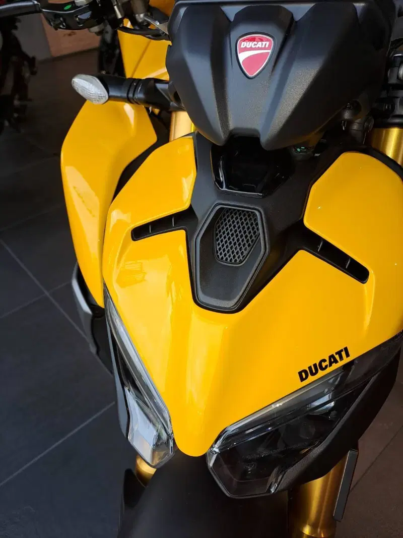 Ducati Streetfighter V2 S (2025 - 26) (8)