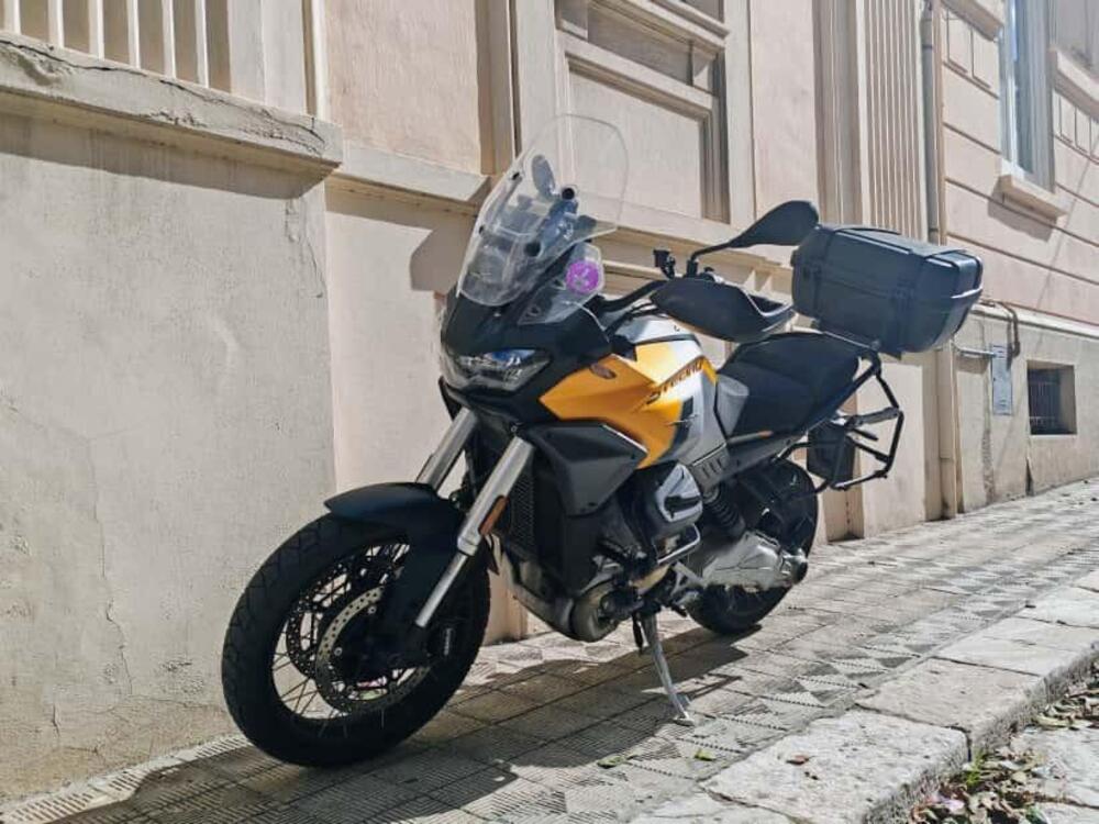 Moto Guzzi Stelvio (2024 - 25) (4)