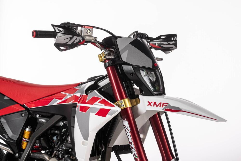Fantic Motor XMF 125 Competition (2025) (4)