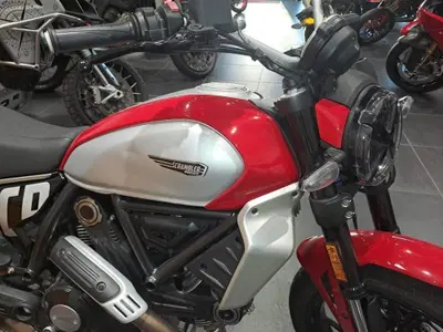 Ducati Scrambler 800 Icon (2023 - 24) usata