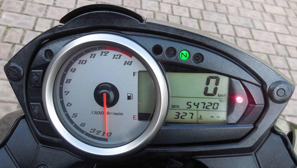 Kawasaki Z 750 (2007 - 14) (4)