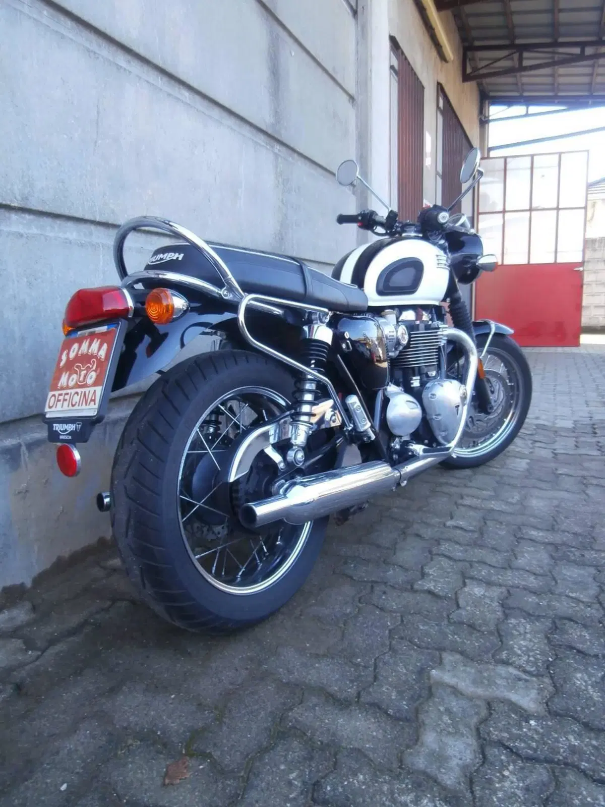 Triumph Bonneville T120 (2016 - 20) (6)