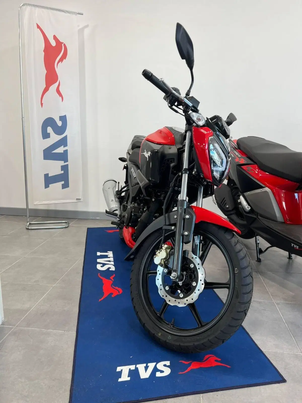 TVS Motor Raider 125 (2024 - 26) (2)