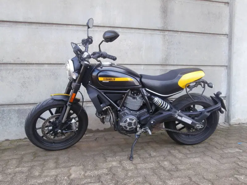 Ducati Scrambler 800 Full Throttle (2017 - 21) (3)