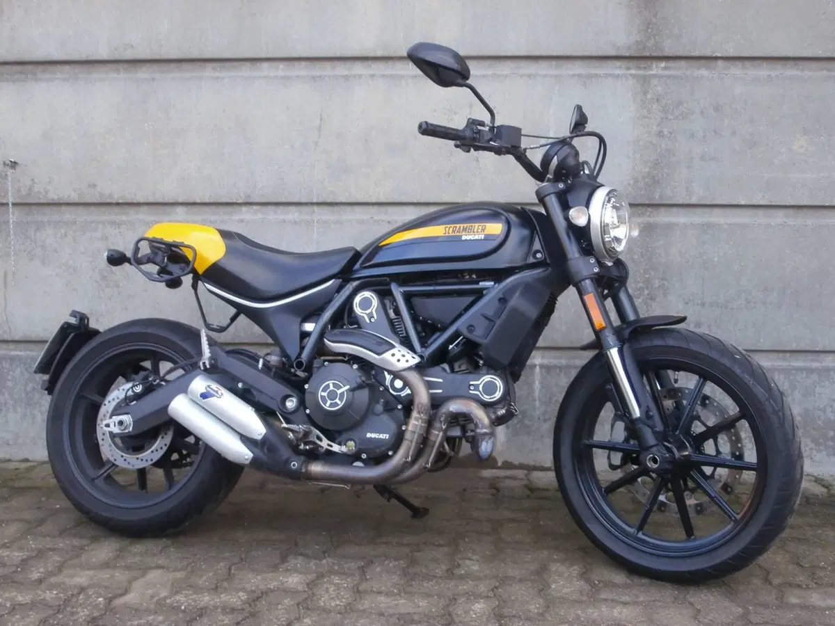 Ducati Scrambler 800 Full Throttle (2017 - 21) (2)