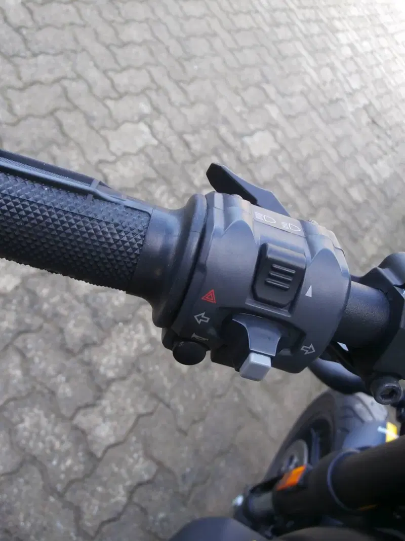 Ducati Scrambler 800 Full Throttle (2017 - 21) (15)