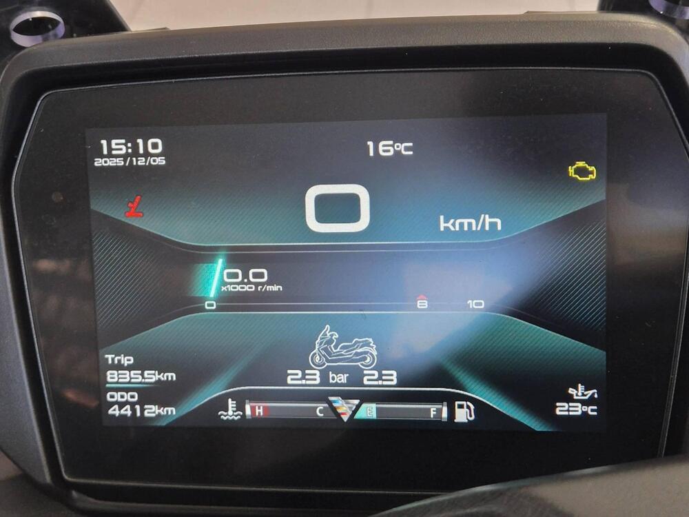 Voge Sfida SR4 (2022 - 24) (2)