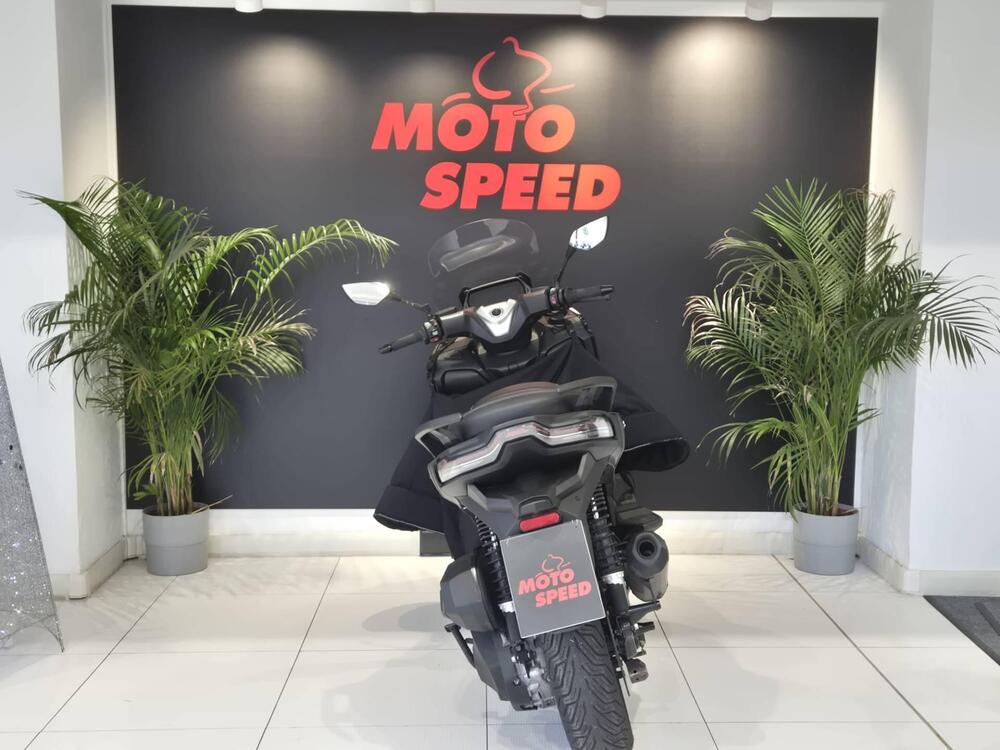 Voge Sfida SR4 (2022 - 24) (4)