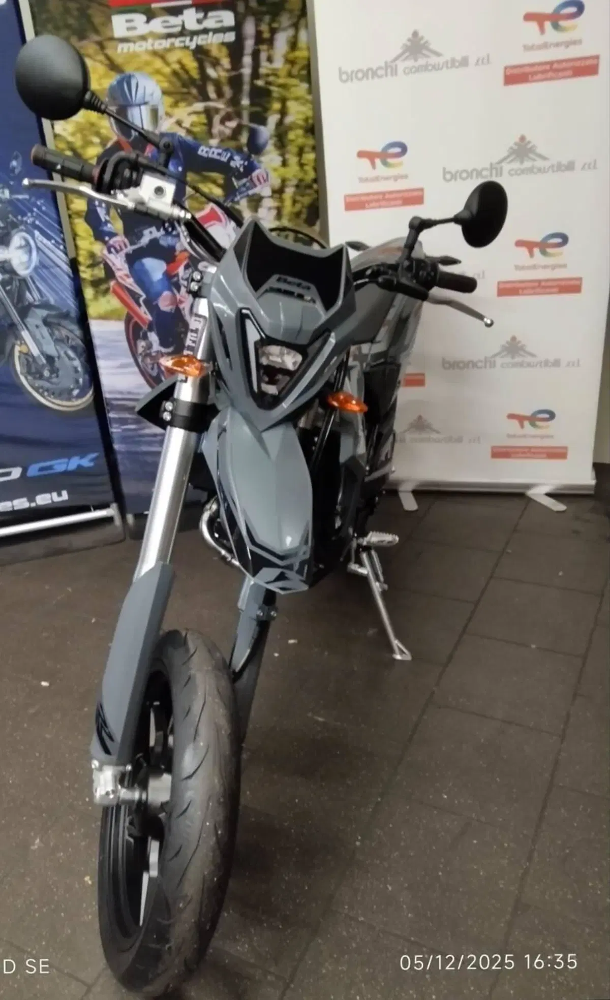 Betamotor RR 125 4T Motard T - X Special Edition (2025 - 26) (3)