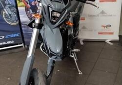 Betamotor RR 125 4T Motard T - X Special Edition (2025) nuova