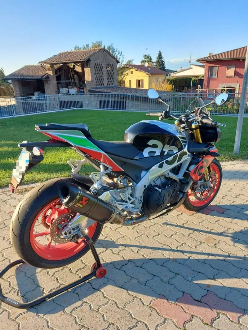 Aprilia Tuono V4 RR (2019 - 20) (7)