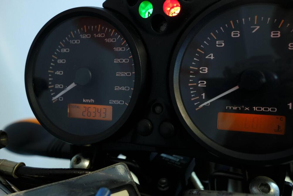 Ducati Monster 695 (2006 - 08) (5)