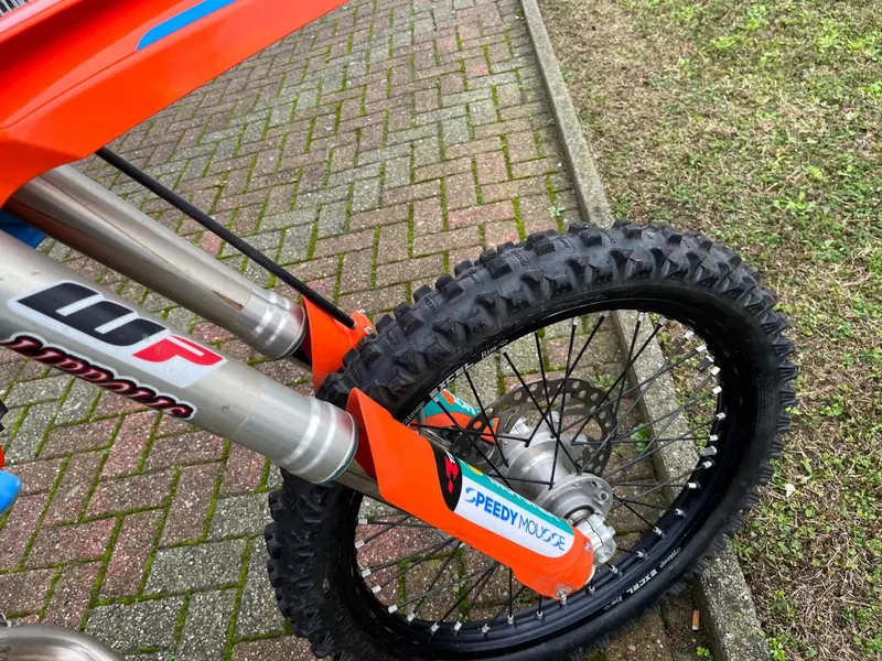 KTM 125 SX (2019) (18)