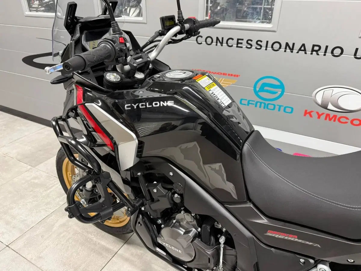 Cyclone RX600 (2025 - 26) (7)