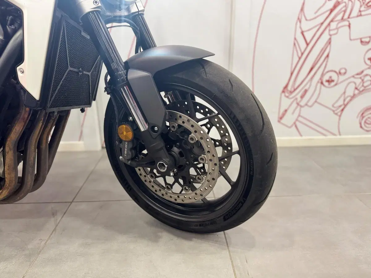 Honda CB 1000 R Neo Sport Cafè (2018 - 20) (9)