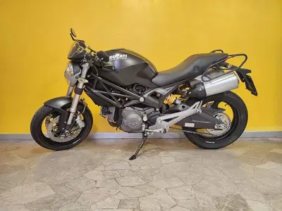 Ducati Monster 696 (2008 - 13) usata