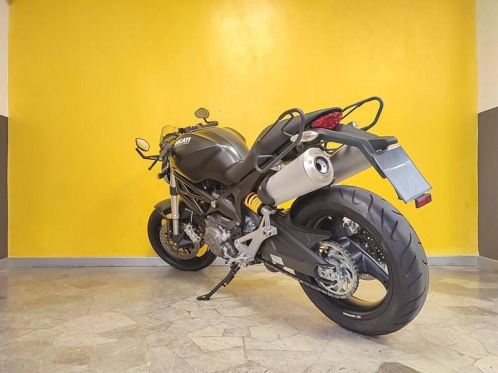 Ducati Monster 696 (2008 - 13) (4)