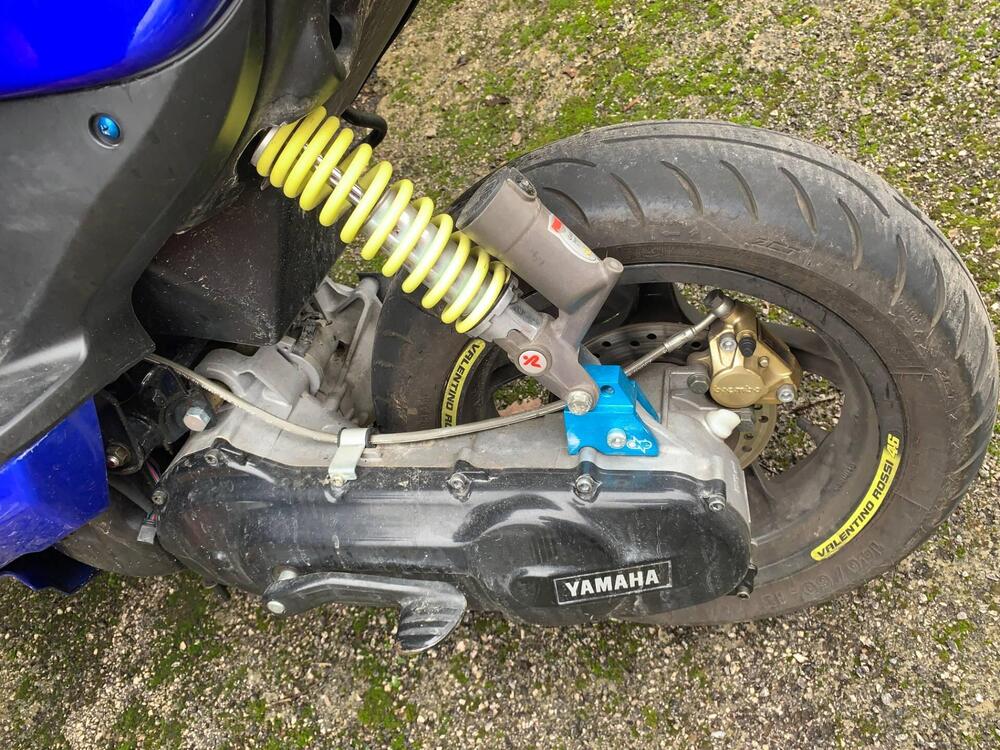 Yamaha Aerox 50 R (2007 - 18) (4)