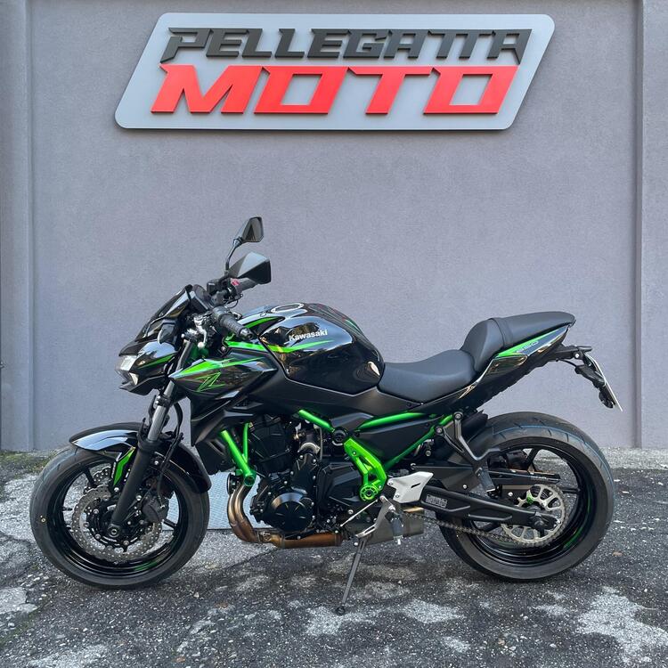 Kawasaki Z 650 (2025 - 26) (4)