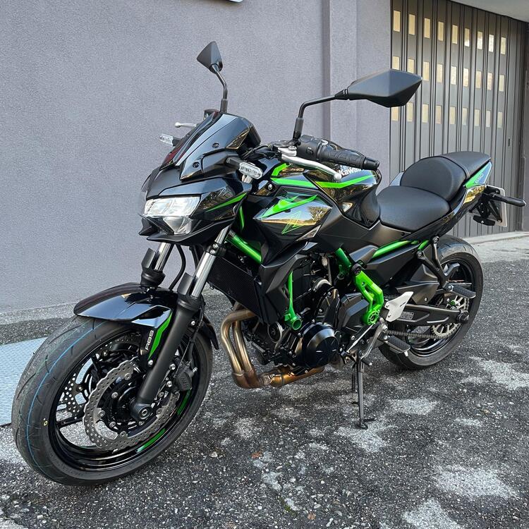 Kawasaki Z 650 (2025 - 26) (5)