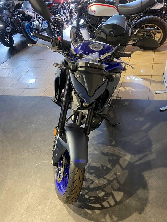 Yamaha MT-03 (2025) (4)