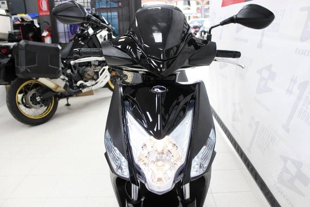 Kymco Agility 150i R16 + ABS (2017 - 20) (4)