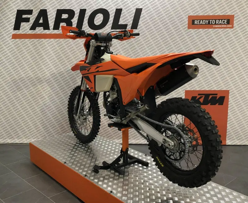 KTM 250 EXC-F (2025) (4)
