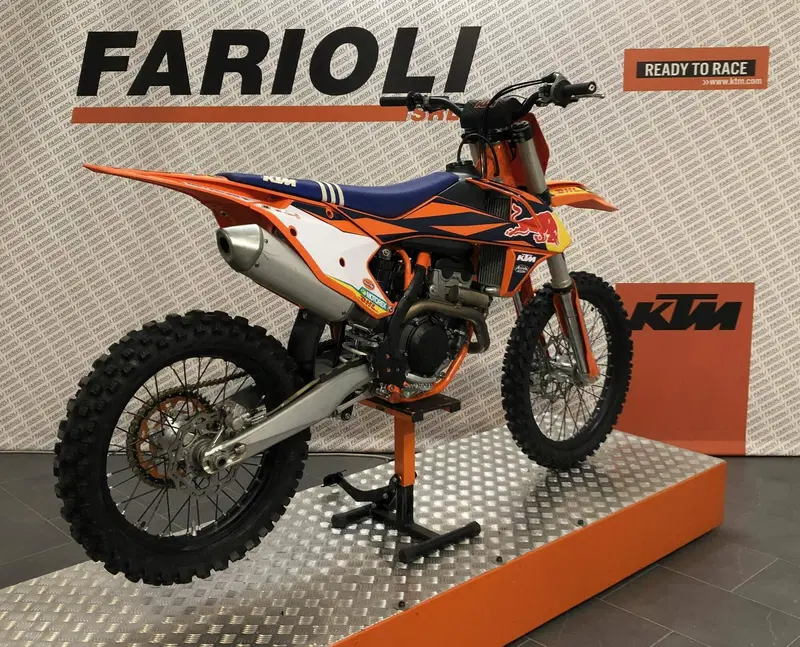 KTM 250 SX-F (2016) (3)
