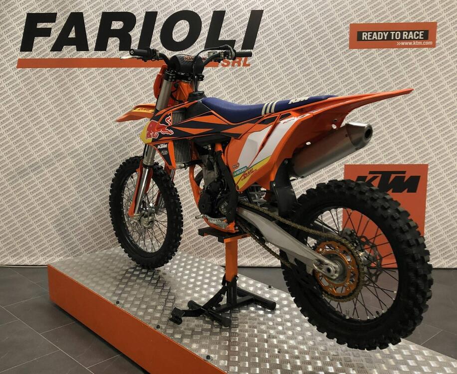 KTM 250 SX-F (2016) (4)