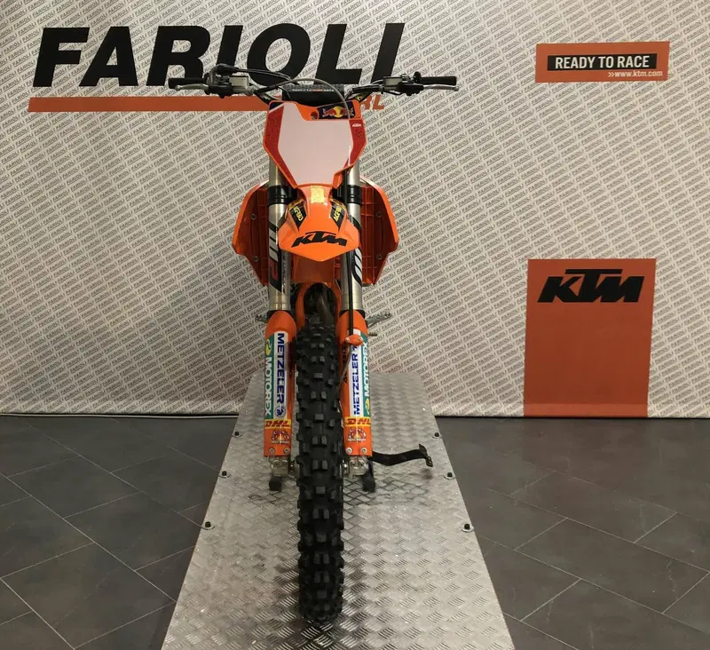 KTM 250 SX-F (2016) (8)