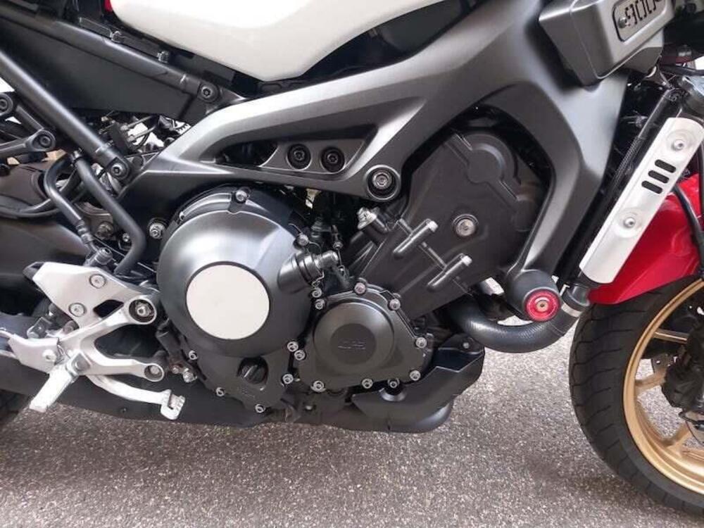Yamaha XSR 900 (2022 - 25) (4)
