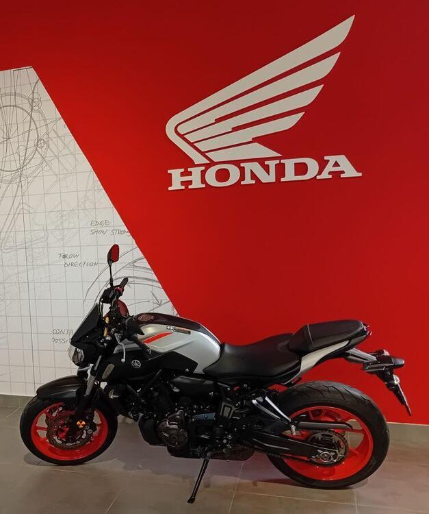 Yamaha MT-07 (2018 - 20) (2)