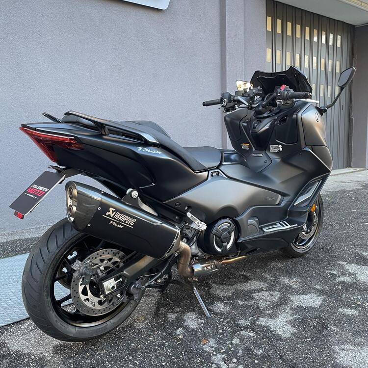 Yamaha T-Max 560 (2022 - 24) (3)