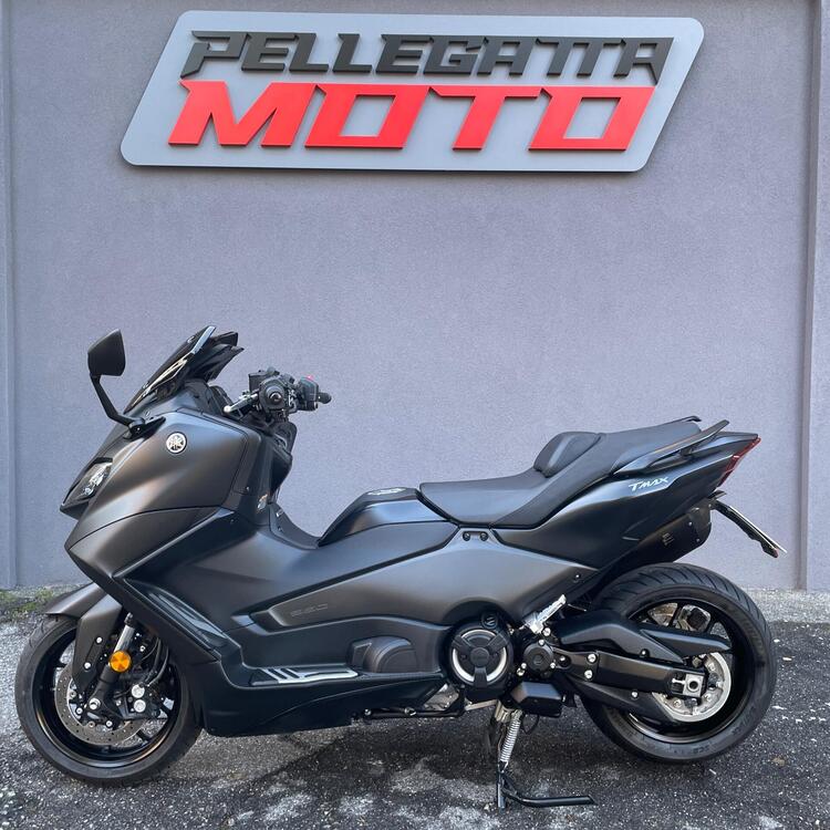 Yamaha T-Max 560 (2022 - 24) (4)