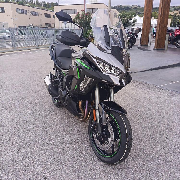 Kawasaki Versys 1100 SE (2025 - 26) (4)