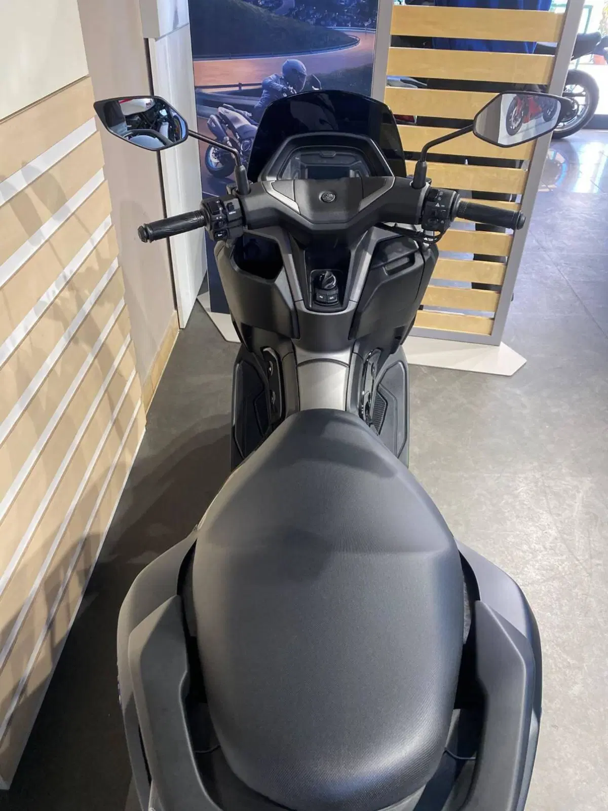 Yamaha N-Max 125 (2025 - 26) (3)
