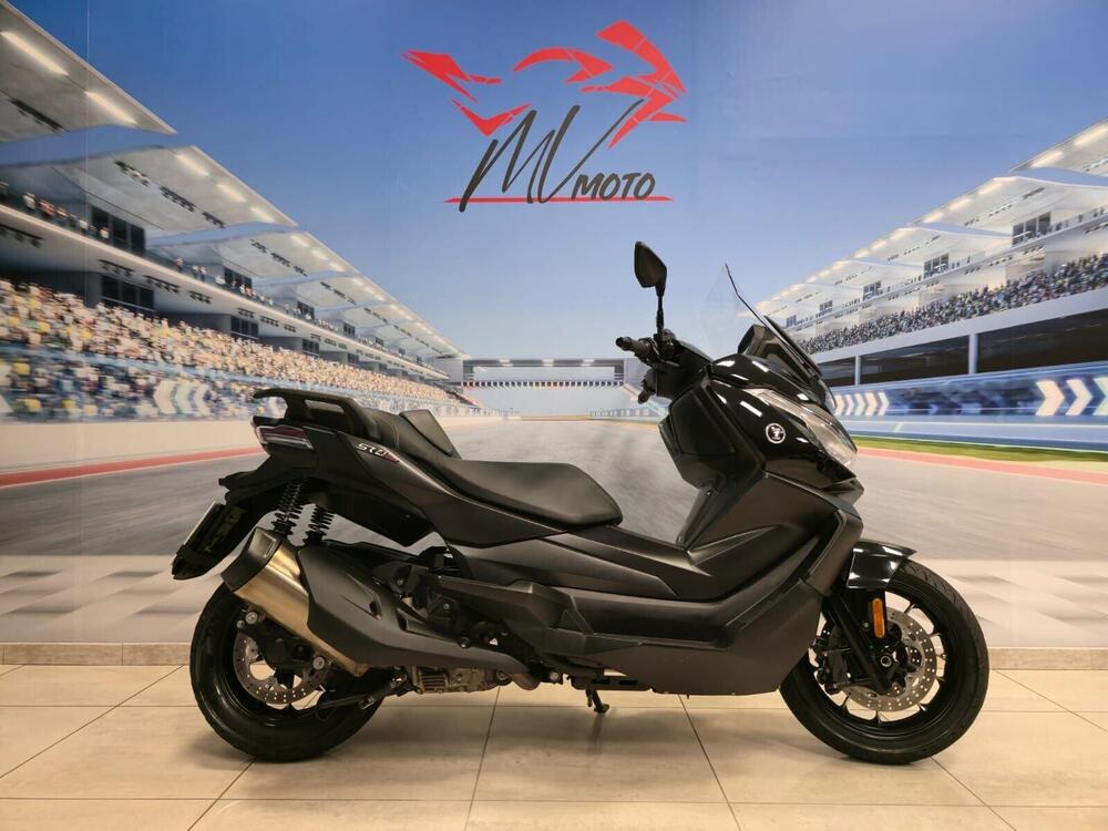 Voge Sfida SR4 MAX (2024 - 25)