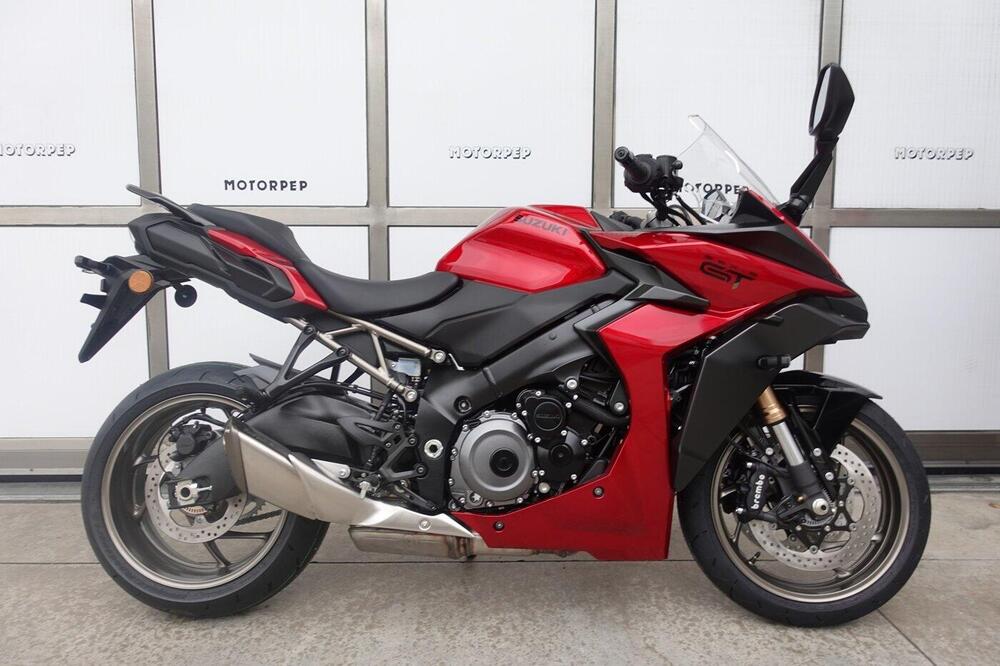 Suzuki GSX-S1000GT (2025) (4)