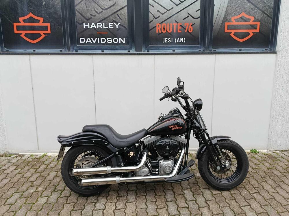 Harley-Davidson 1584 Cross Bones (2008 - 11) - FLSTSB