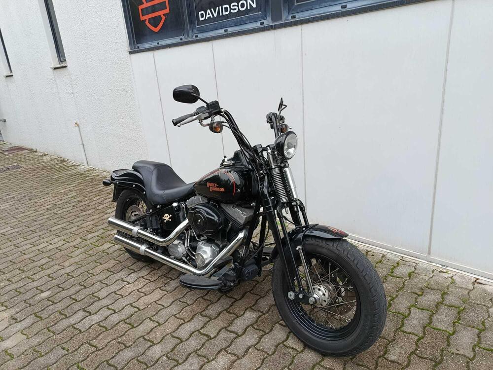 Harley-Davidson 1584 Cross Bones (2008 - 11) - FLSTSB (5)