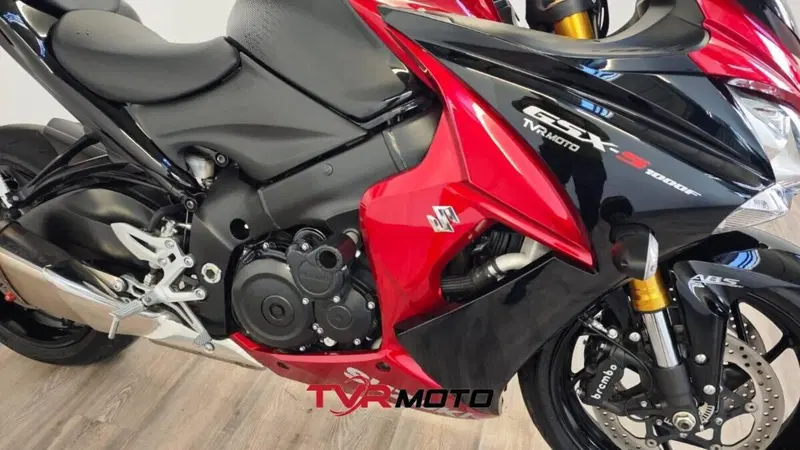 Suzuki GSX S 1000 F ABS (2014 -17) (11)