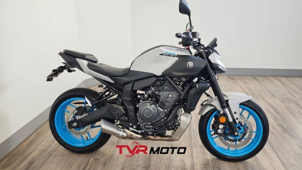 Yamaha MT-07 (2025) (2)