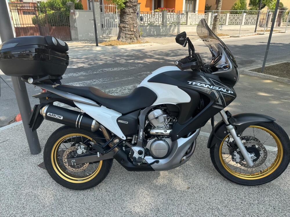 Honda Transalp XL 700 V (2007 - 2013)