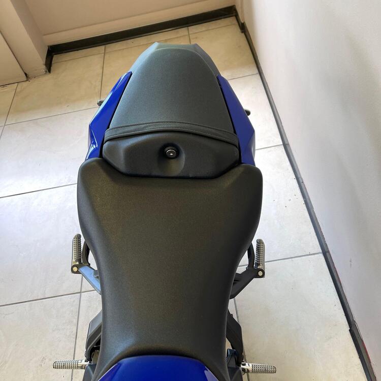 Yamaha MT-09 Y-AMT (2024 - 25) (4)